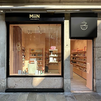 MiiN Cosmetics Venezia